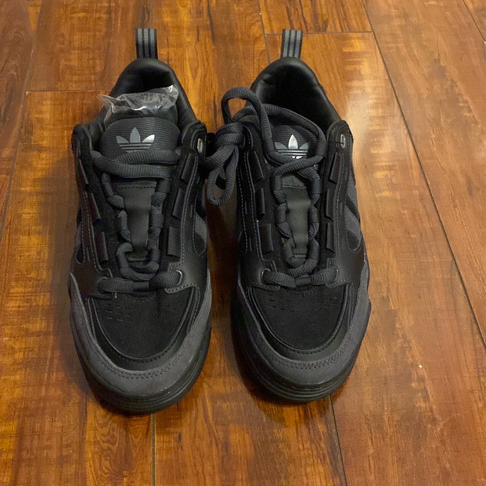 ADI2000 'Triple Black' Adidas 2022